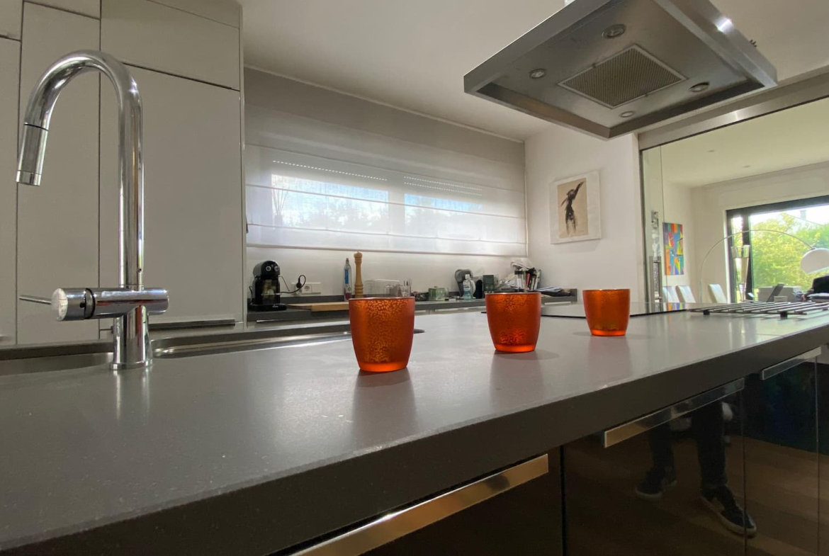 Maison unifamiliale à Fentange – ±240 m² – Libre de trois côtés