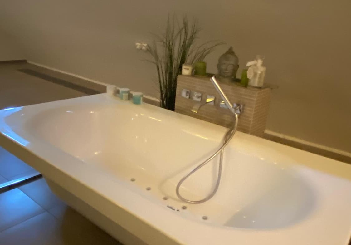 Maison unifamiliale à Fentange – ±240 m² – Libre de trois côtés